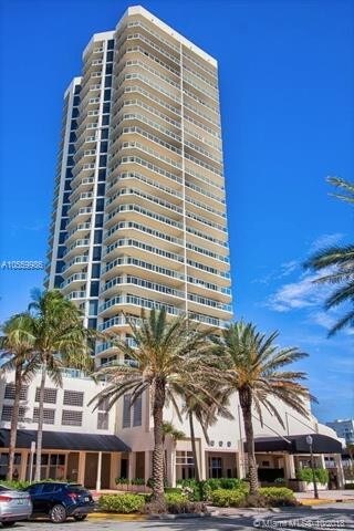 Building Photo - 7330 Ocean Terrace