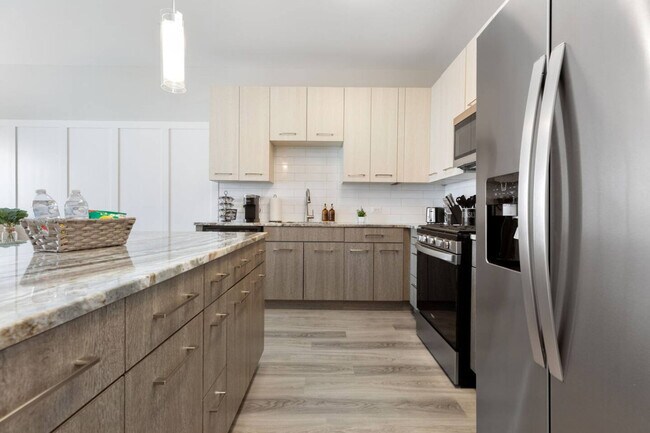 Building Photo - 28294 Ferry Rd