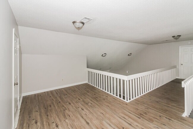 Building Photo - 7452 Keynon Cove