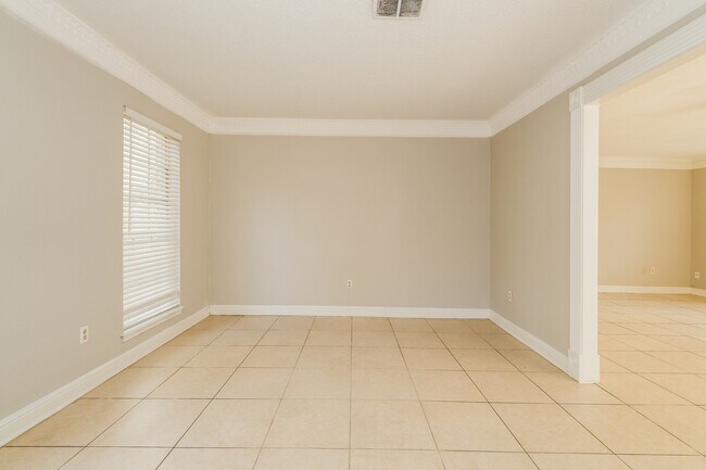 Building Photo - 17327 Rolling Creek Dr