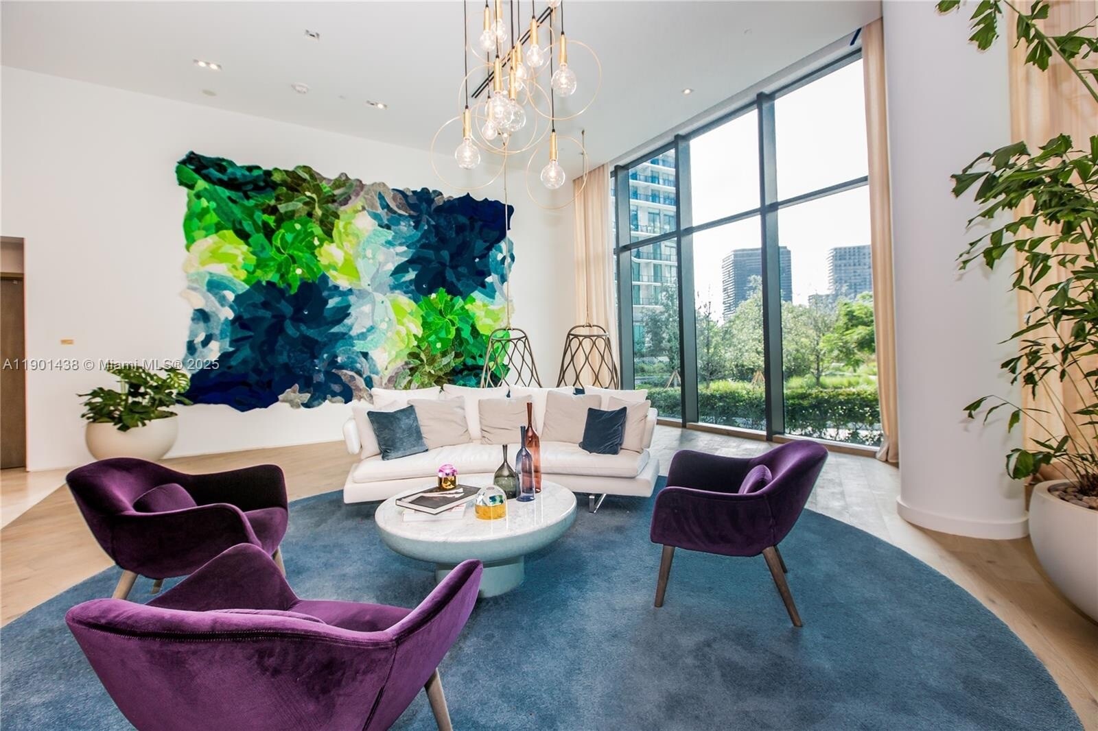 Building Photo - 650 NE 32nd St