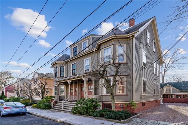 Building Photo - 34 Healey St