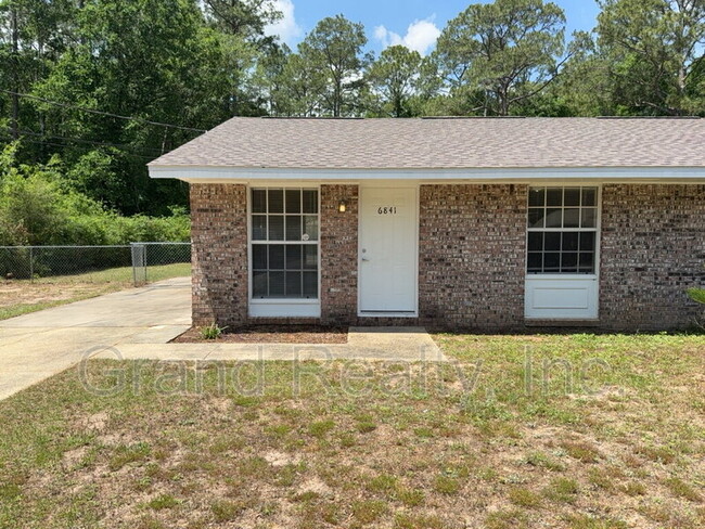 Building Photo - 6841 Trading Post Ln