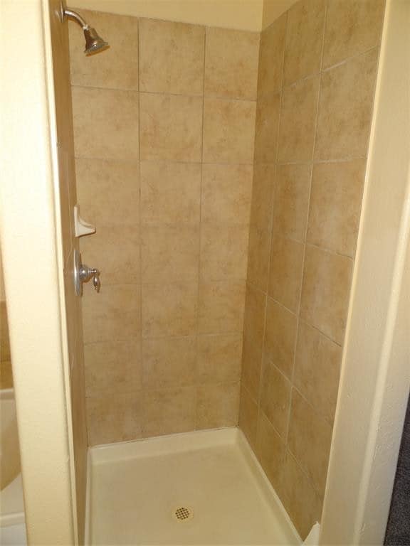 Building Photo - 1554 Stone Vlg Dr