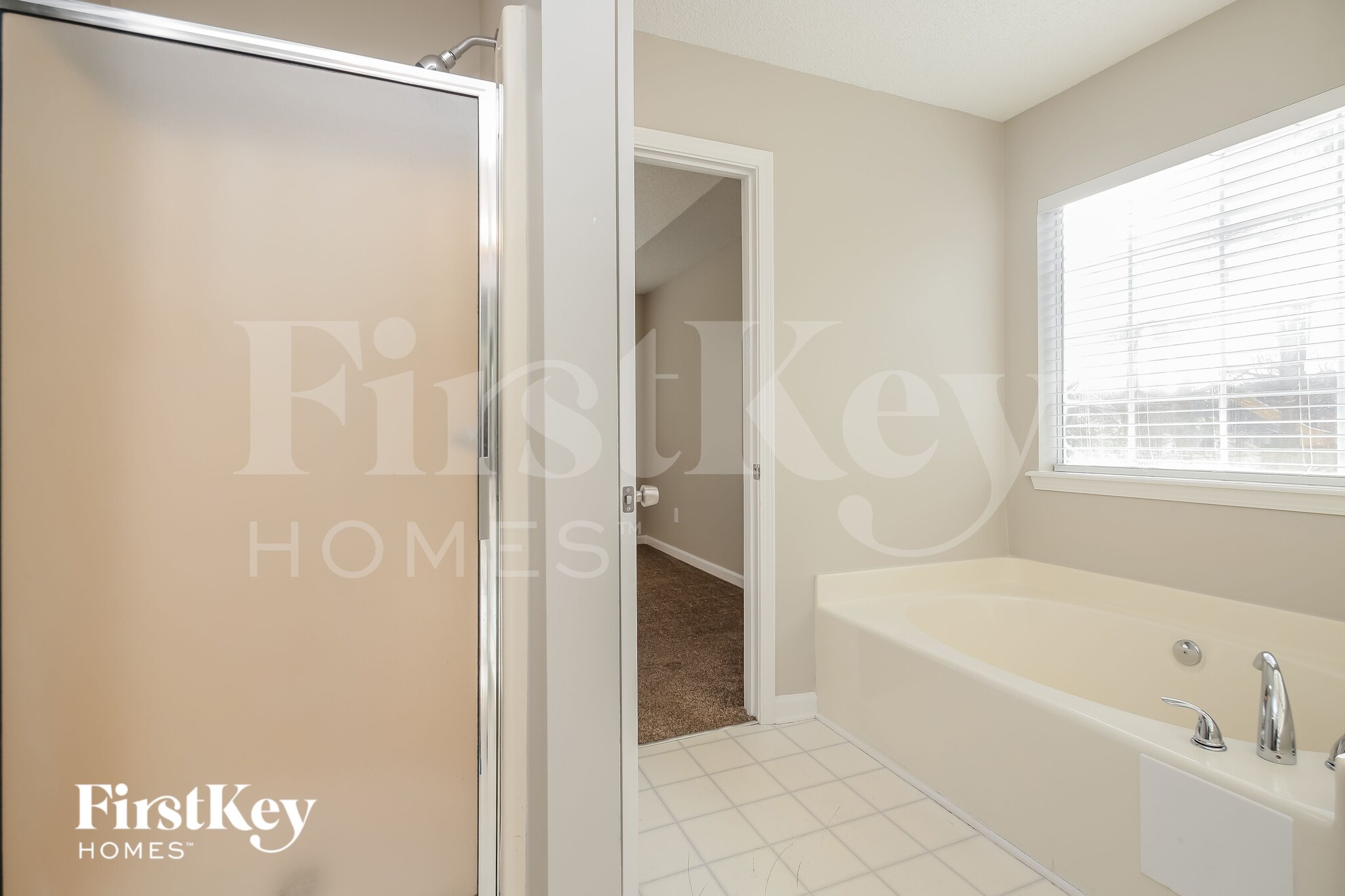 Building Photo - 1404 Chapel Hill Ln SW