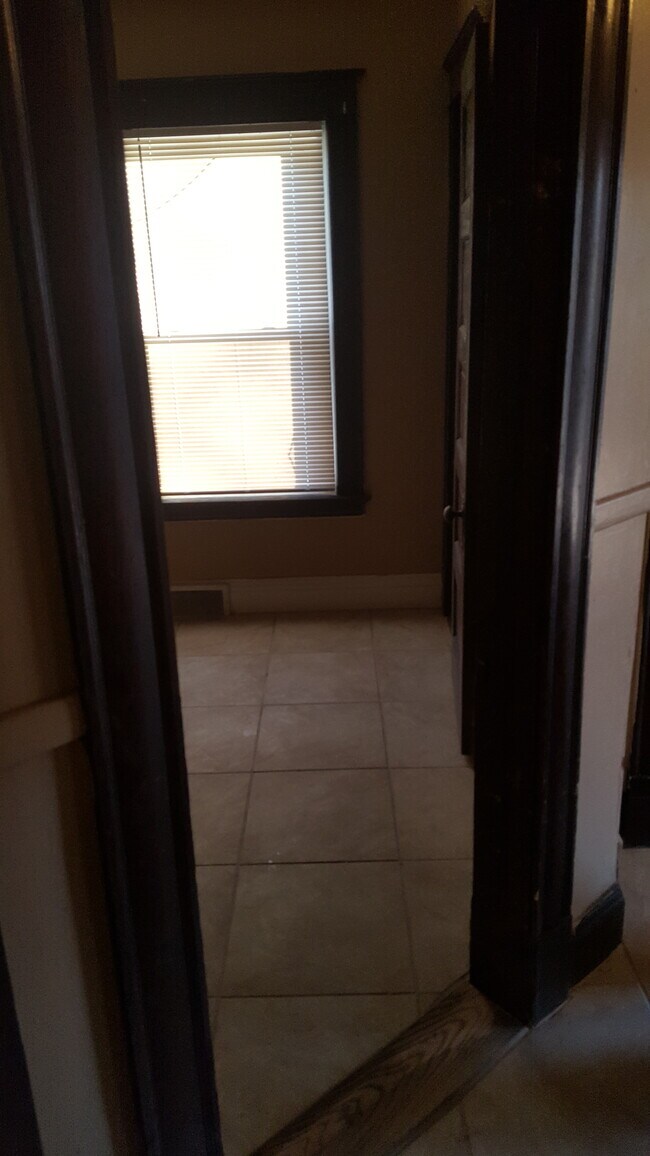 Building Photo - 459 9th St