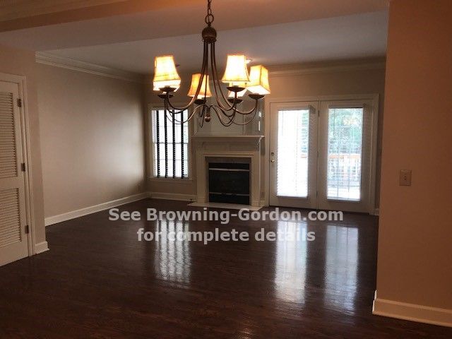 Building Photo - Spectacular 3 Bedroom Condo in Burton Hills