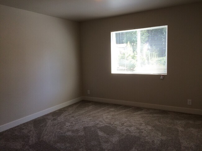 Bedroom - 12686 Silverdale Way NW