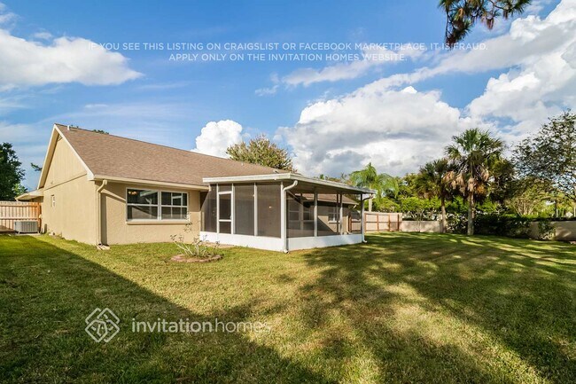 Building Photo - 15103 Southfork Dr