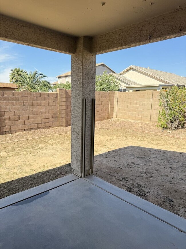 Building Photo - 4 bedroom in Coldwater Springs