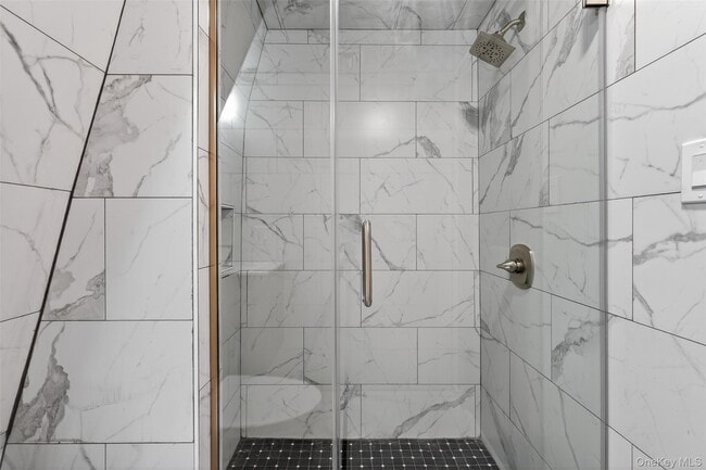 Building Photo - 62 Poplar St