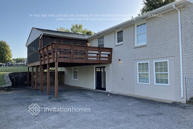 Building Photo - 640 Des Moines Dr