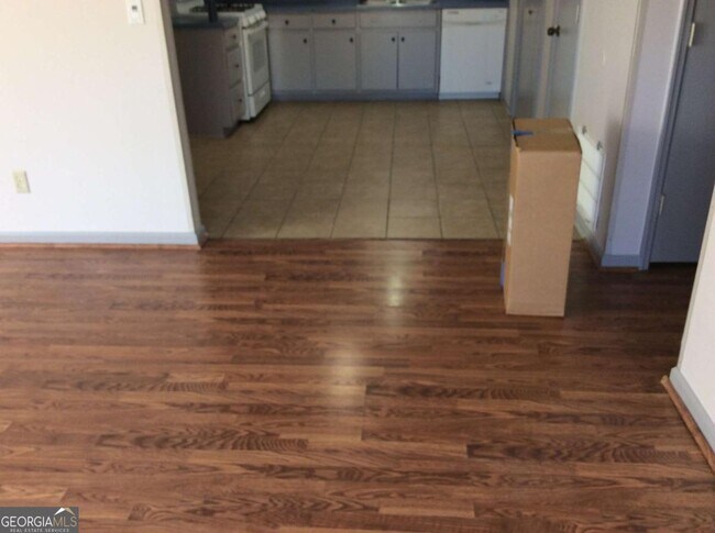 Building Photo - 2882 Silver Maple Ct