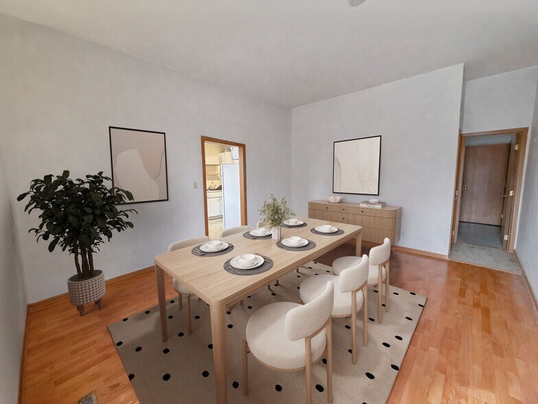 Building Photo - 5212 Lincoln Way