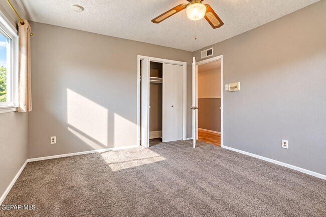 Building Photo - 9101 Turrentine Dr