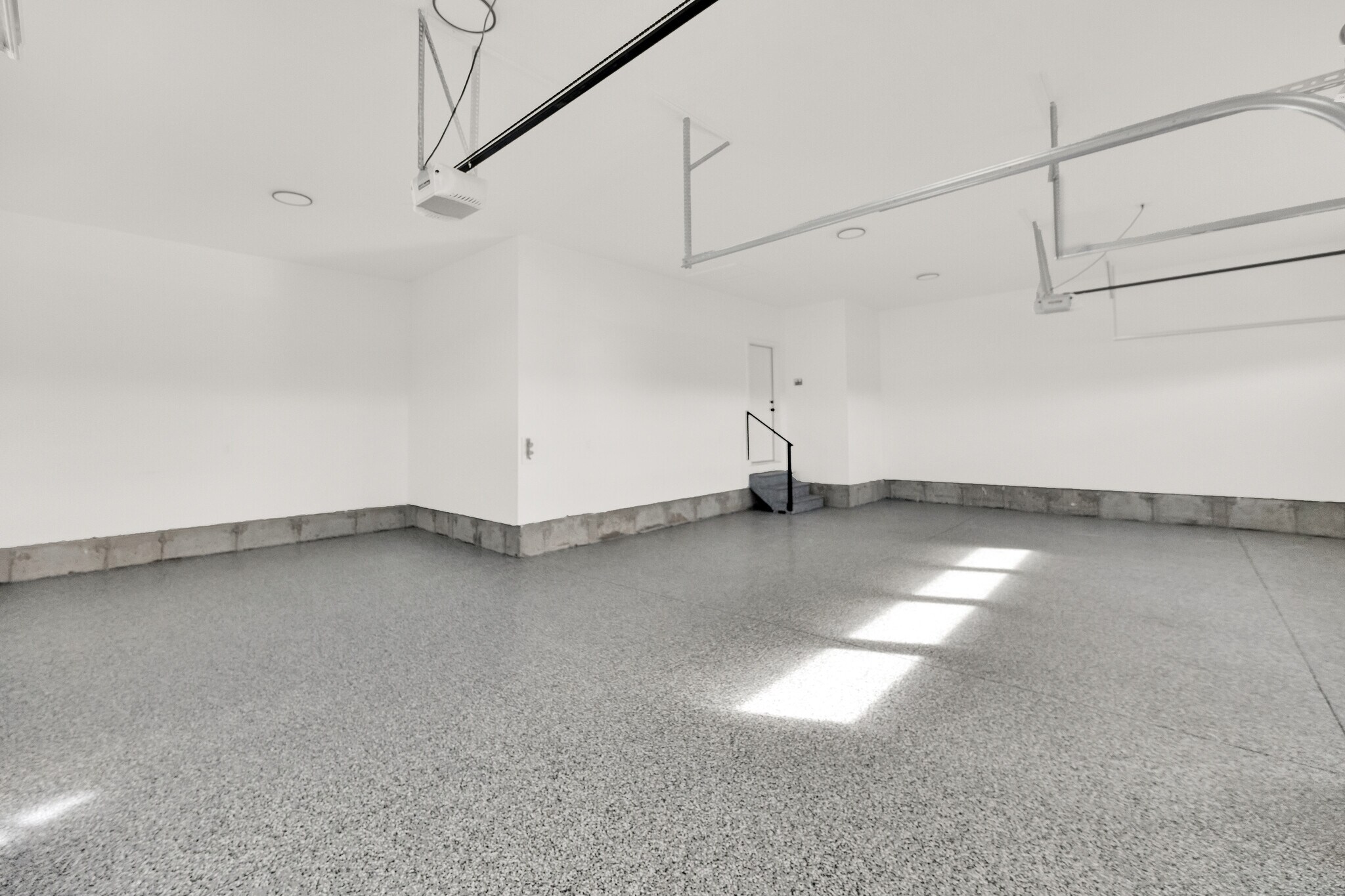 Building Photo - 1605 S 1100 W