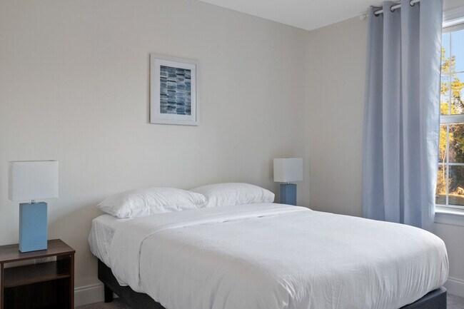 Building Photo - 3319 Old Hickory Blvd