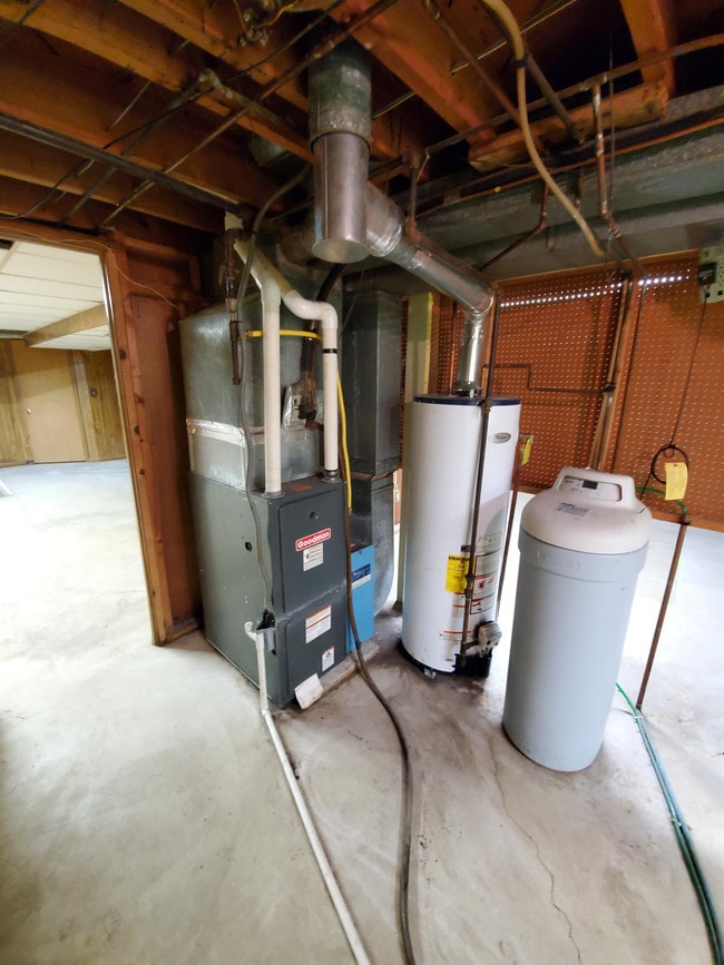 Building Photo - 1857 17th St NW