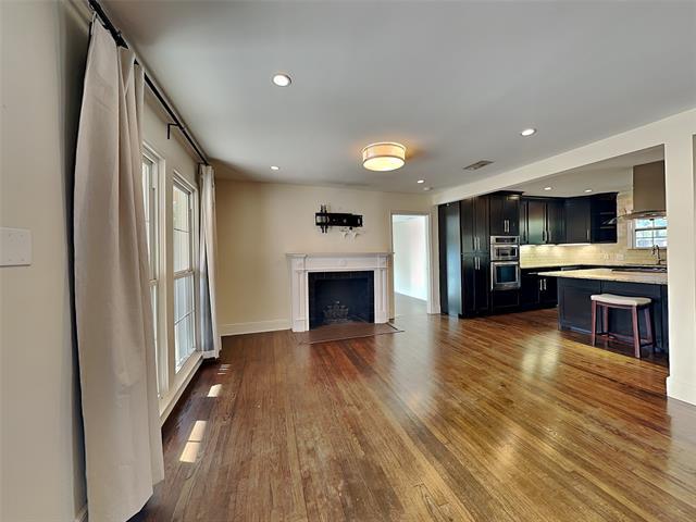 Building Photo - 5027 Wenonah Dr