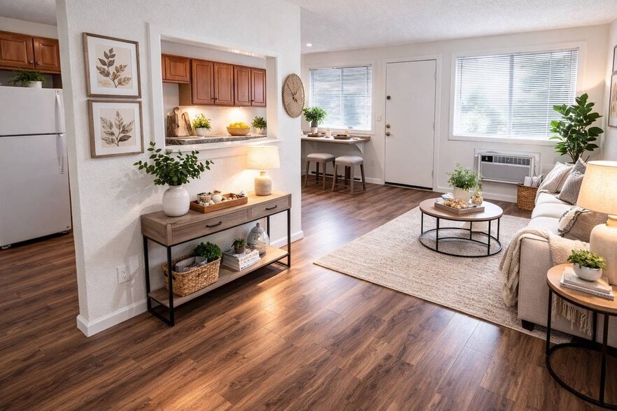 Building Photo - Quail Ridge