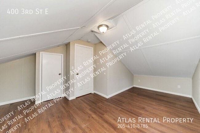Building Photo - 400 3rd St E