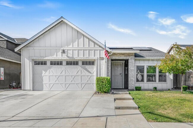Building Photo - Newly Built Lennar Home in Northwest Fresno