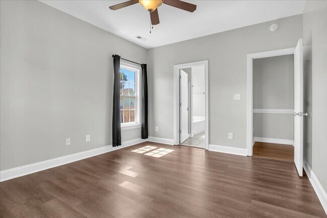 Building Photo - 164 Backfield Pl