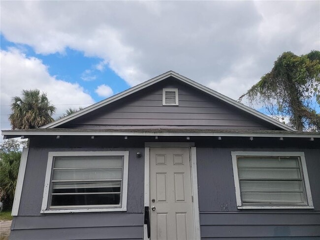 Building Photo - 1215 Historic Goldsboro Blvd