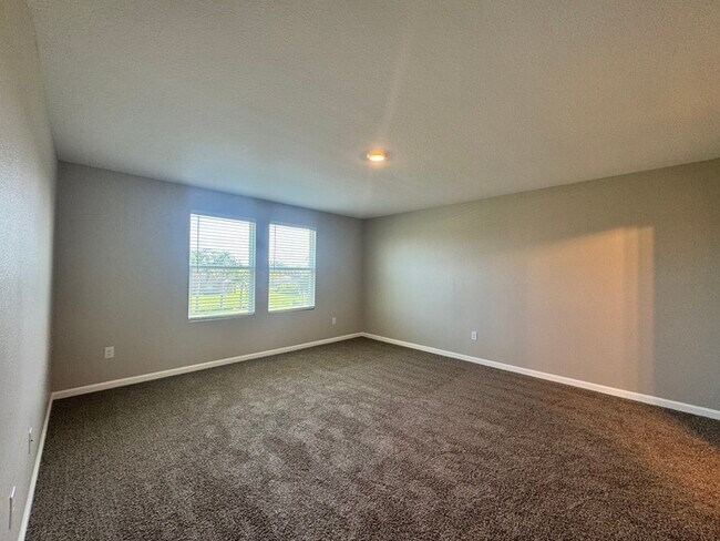 Building Photo - 4 Bed/3 Bath/2 Car Garage New Construction...
