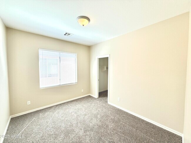 Building Photo - 14587 W Acapulco Ln