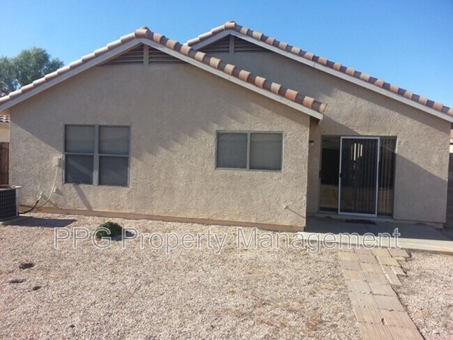 Building Photo - 13319 W Post Dr