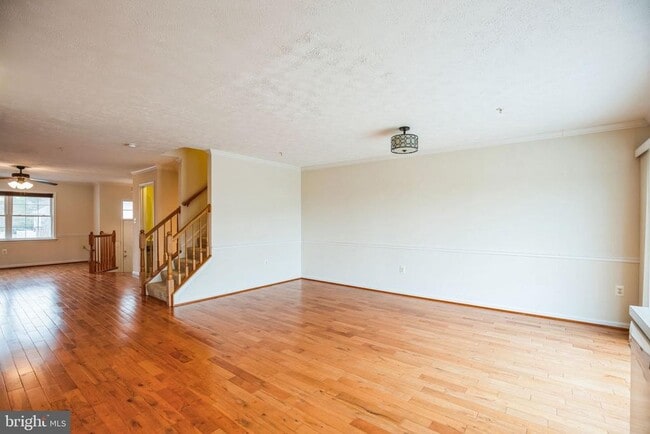Building Photo - 13477 Stowaway Ct