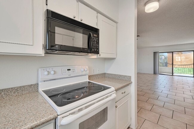 Building Photo - Two bedroom, two bathroom in fountain hills