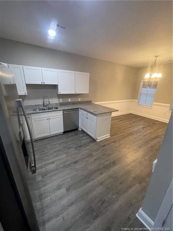 Building Photo - 217 Willborough Ave