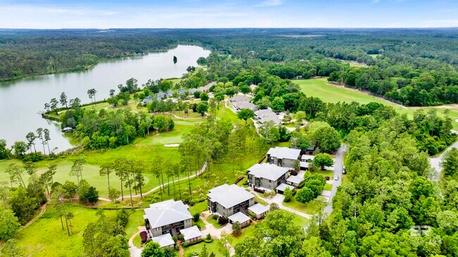 Building Photo - 32491 Water View Dr E