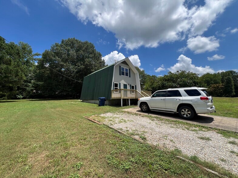 Building Photo - 943 Grier Rd