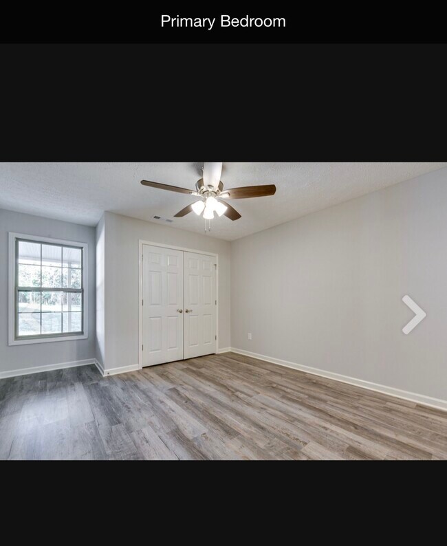 Building Photo - 272 Hunt St