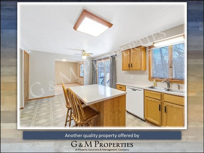 Building Photo - Rare 4-Bedroom Home Rental in the Penfield School District!