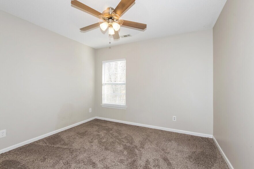 Building Photo - 1469 Mandy Pl Ct