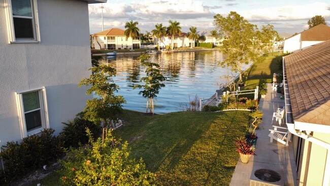 Building Photo - 419 SW 4th St