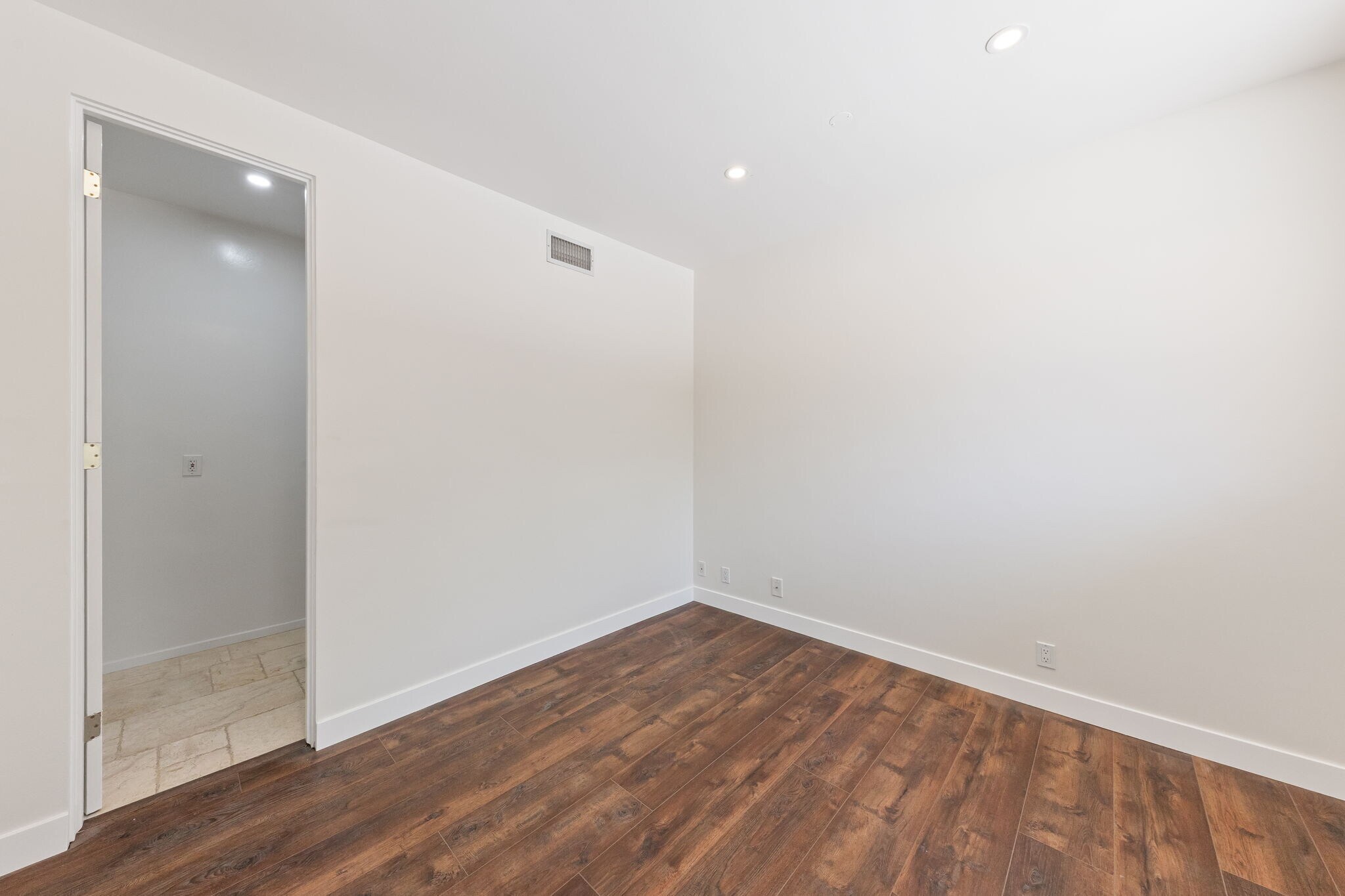 Building Photo - 540 Haverstock Rd