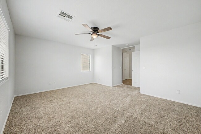 Building Photo - 25683 W Satellite Ln