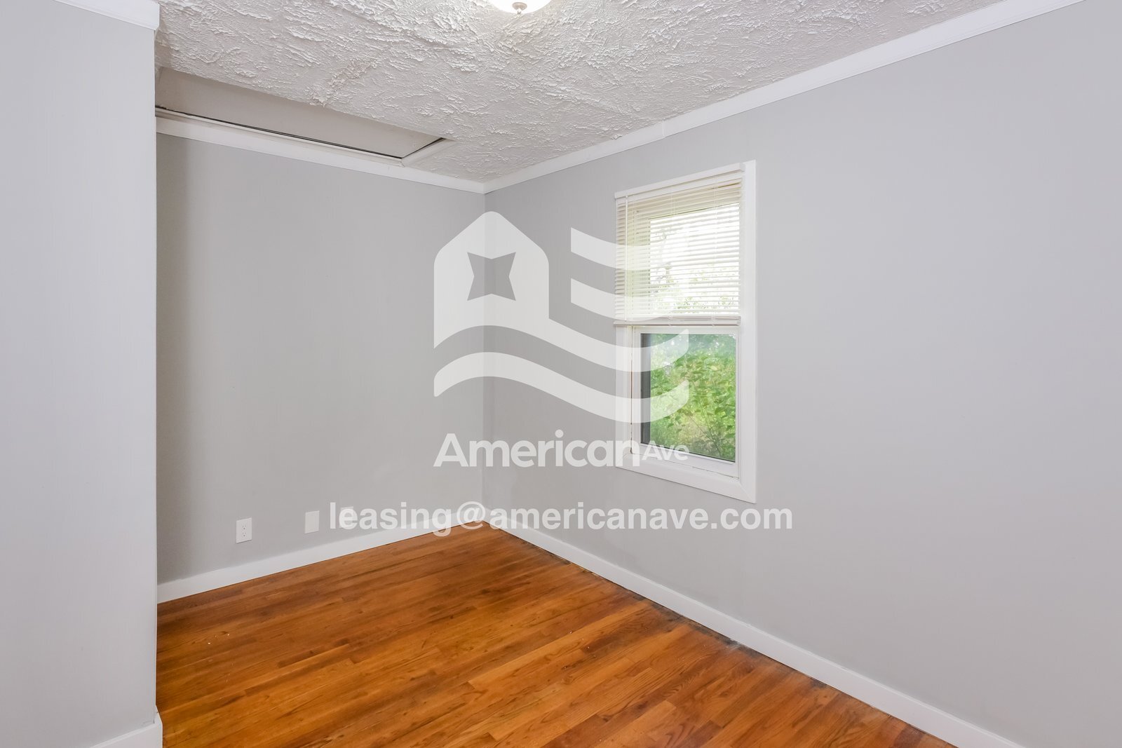 Building Photo - 709 N 41st Ave