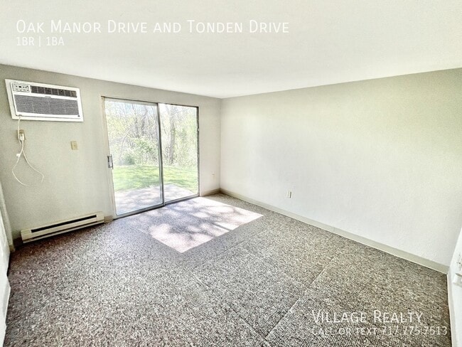 Building Photo - 204 Oak Manor Dr