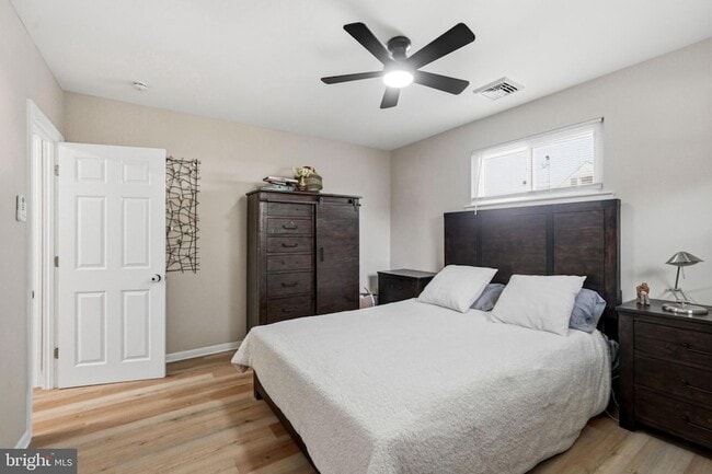 Building Photo - 114 Grandview Ave