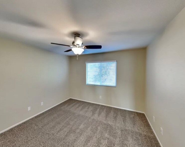 Building Photo - 88208 Whisper Oaks Rd