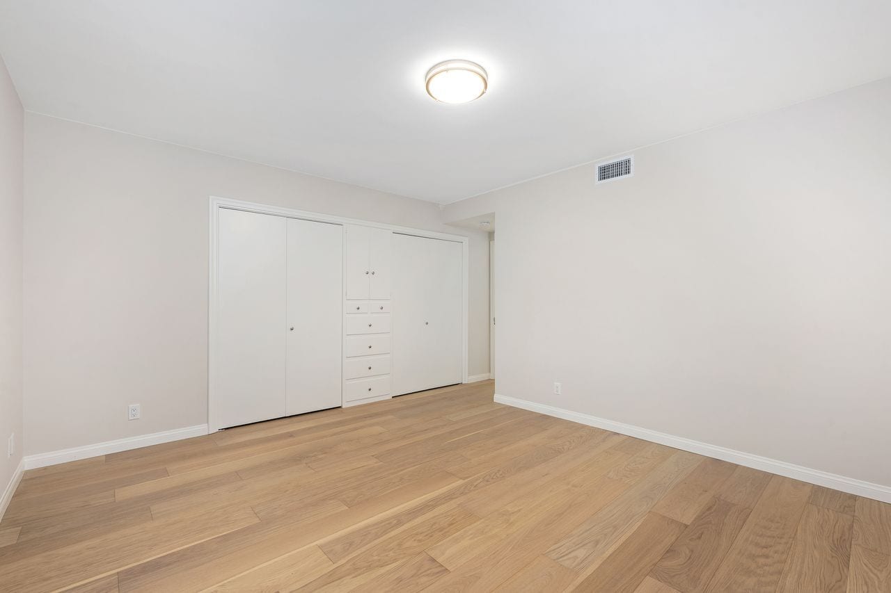 Building Photo - 6204 S Corning Ave