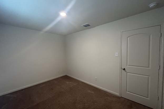 Building Photo - 11026 Chatham Ct