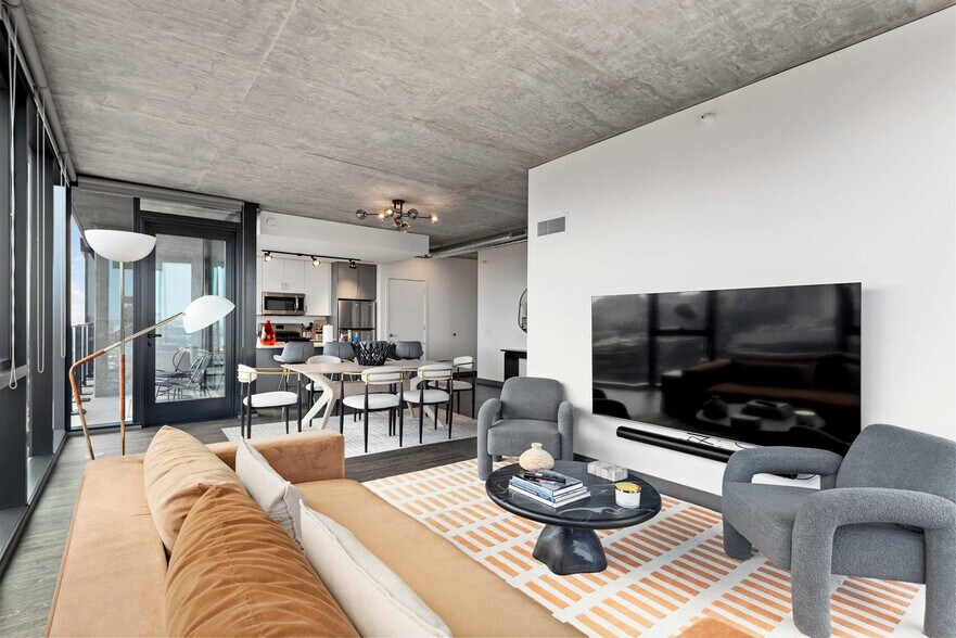 Building Photo - 1314 W Randolph St