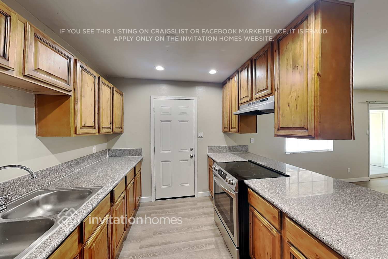 Building Photo - 111 E McKinley St
